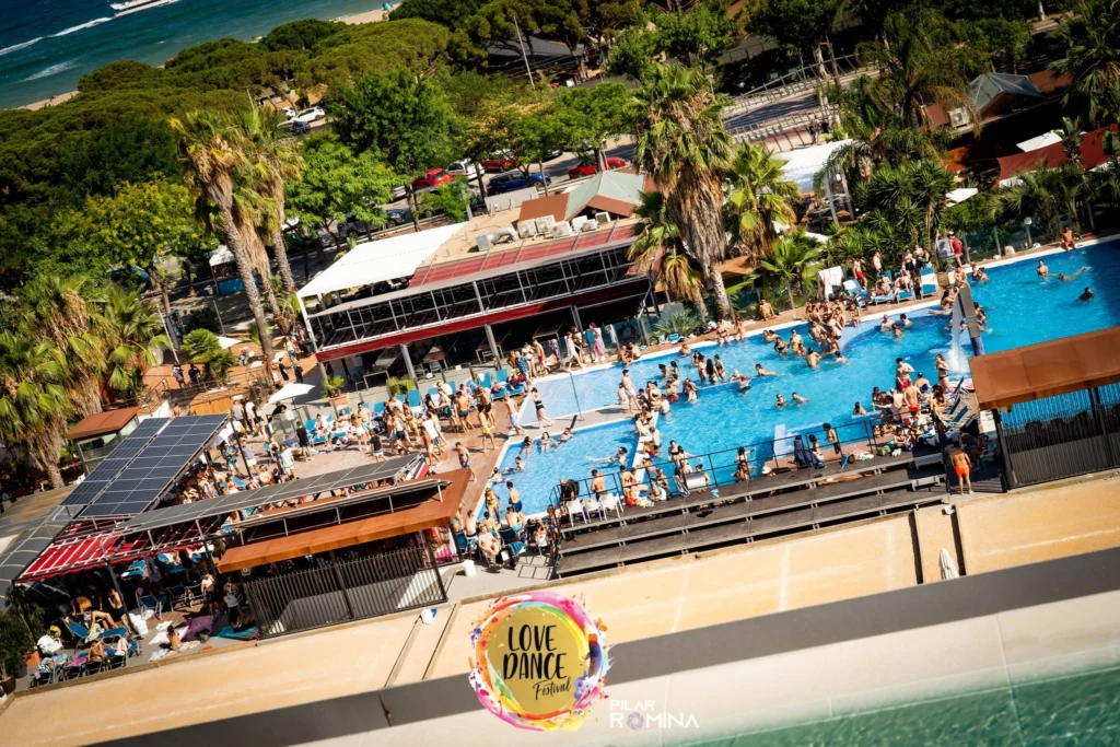 fiesta de la piscina en love dance festival